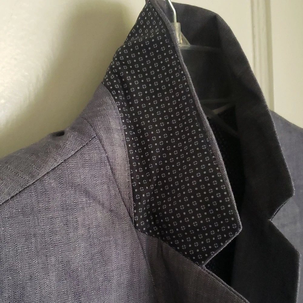 Express Blazer - Picture 6 of 7